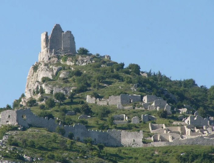 Castillo de Crussol, Saint-Péray, France, France